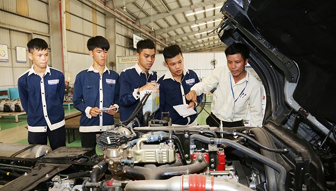 dao tao nghe chuan quoc te anh 1