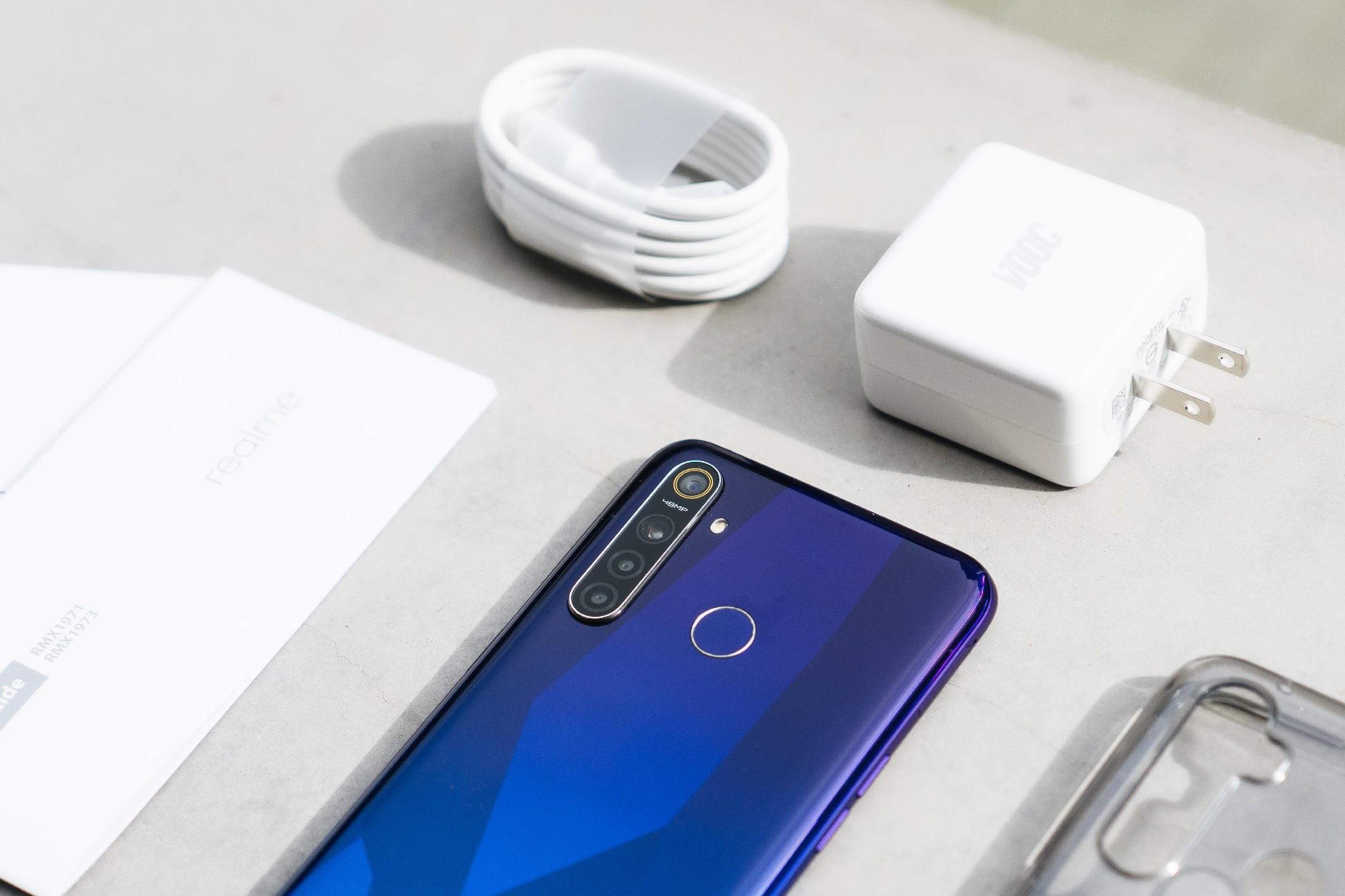 Smartphone moi cua Realme anh 2