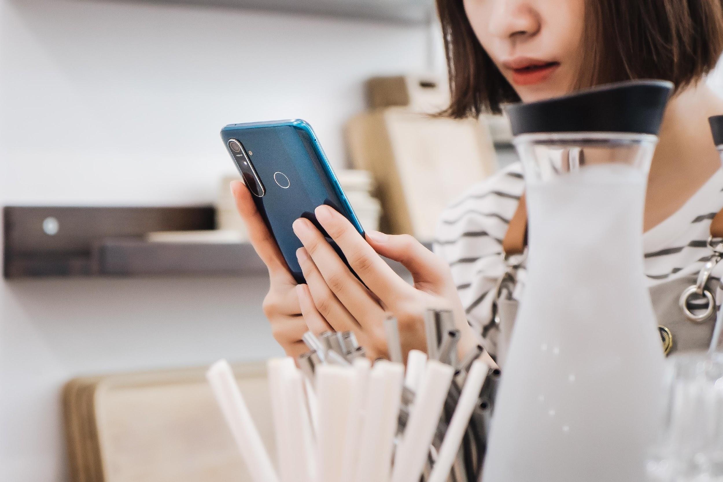 Smartphone moi cua Realme anh 5