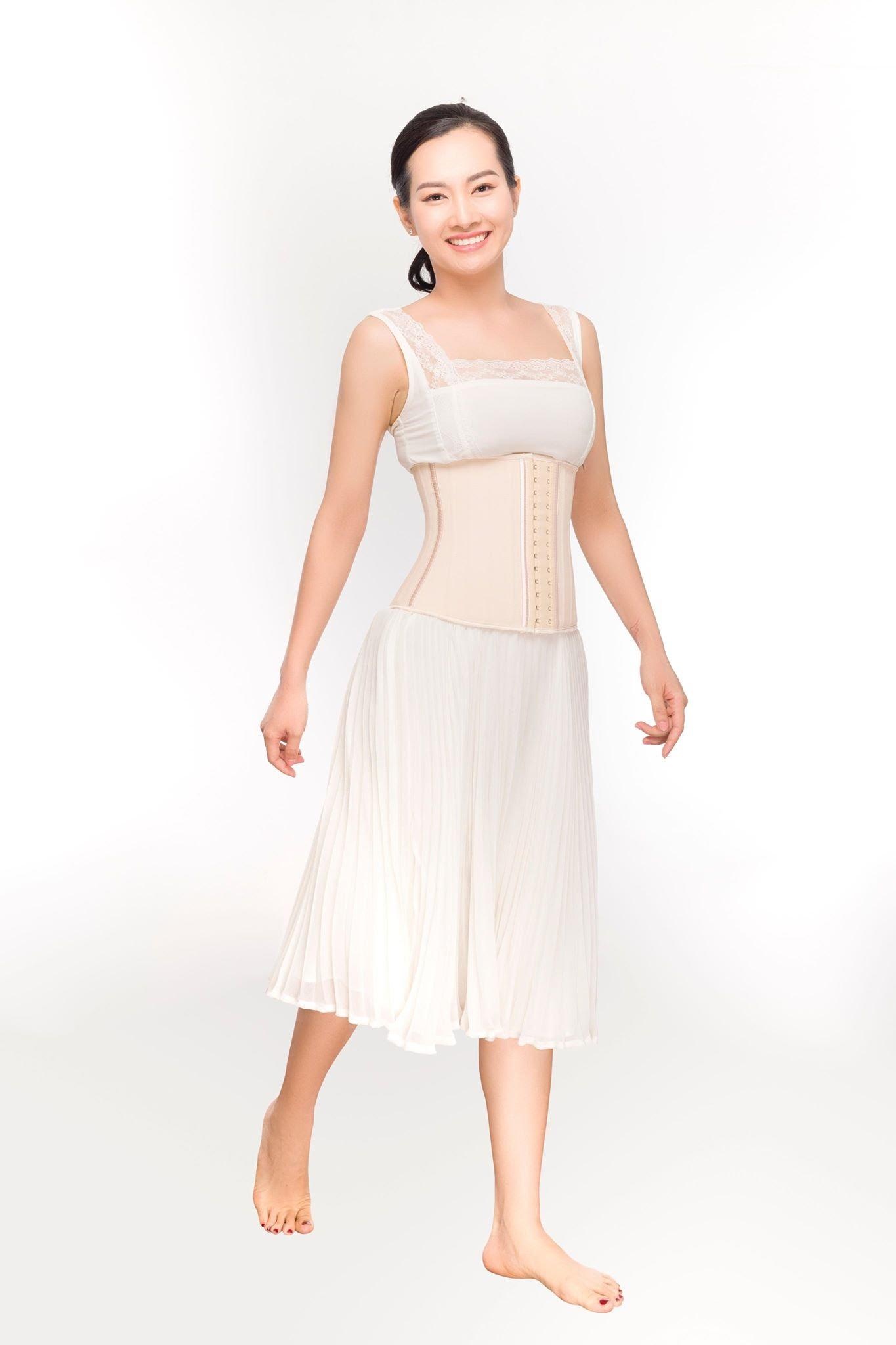 Corset Chuẩn ảnh 1 Corset Chuan anh 1