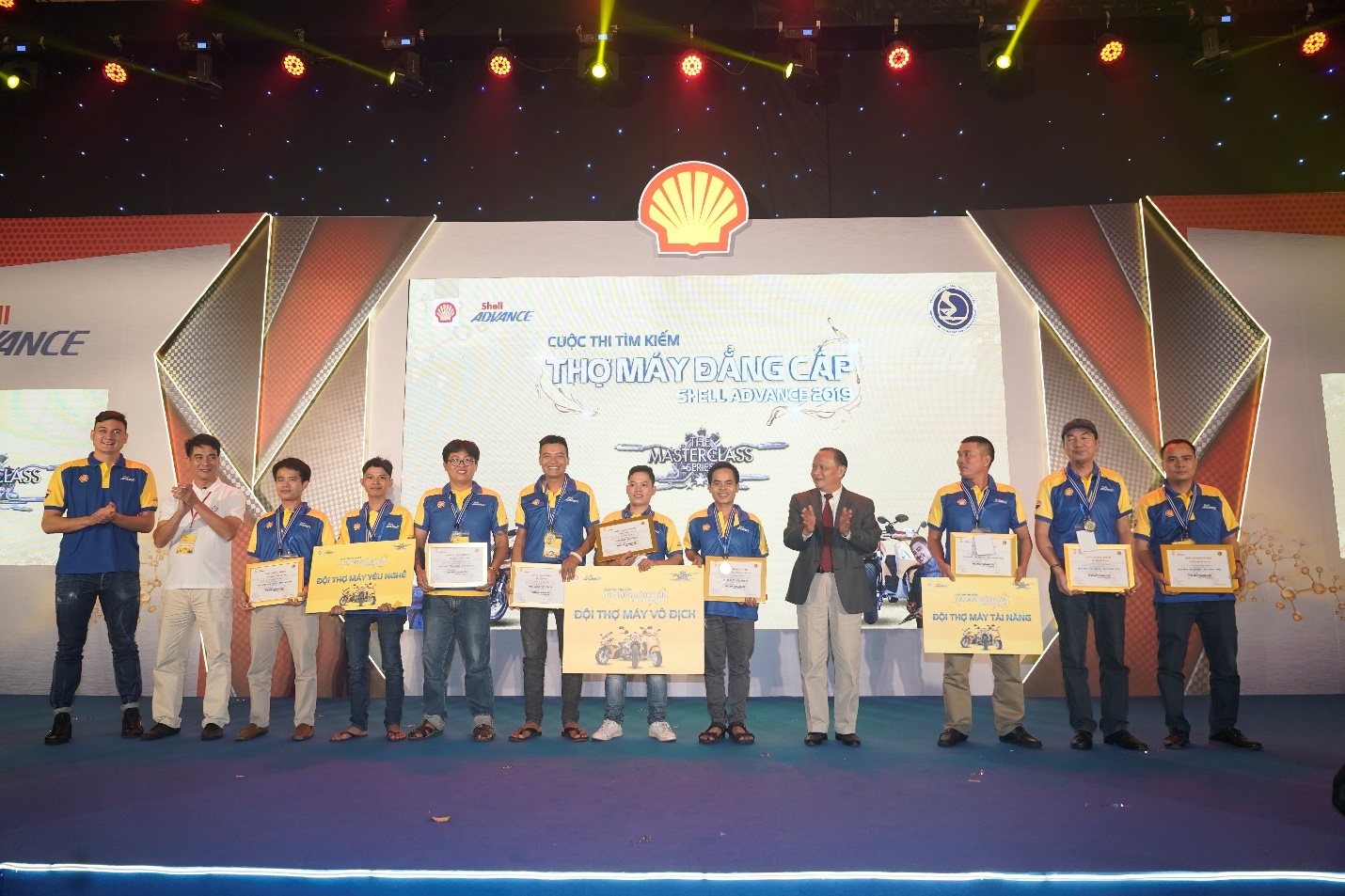 Shell Advance ảnh 3 Shell Advance anh 3