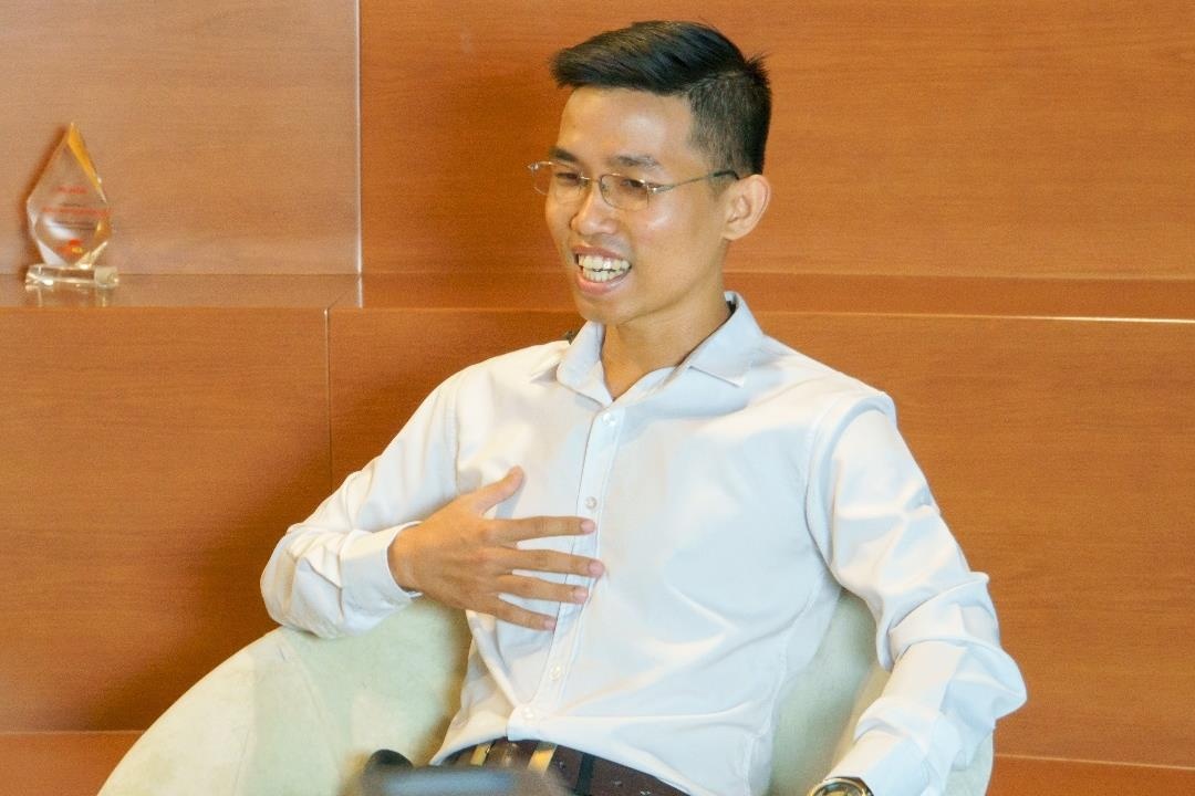 Cau chuyen ve thay giao tre dan than de thuc hien uoc mo hinh anh