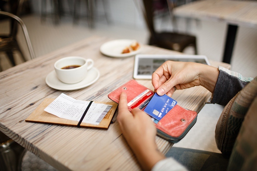 Du lich noi dia - cu hich day manh thanh toan ky thuat so hinh anh