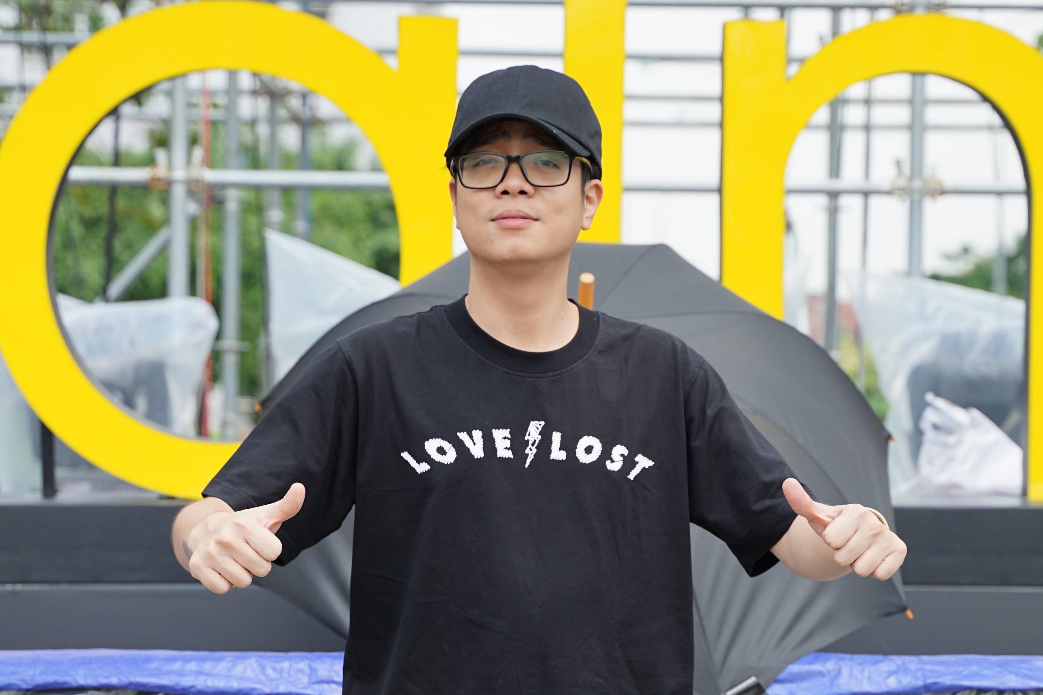 Bui Anh Tuan, Suni Ha Linh doi nang tong duyet dai nhac hoi Realme hinh anh