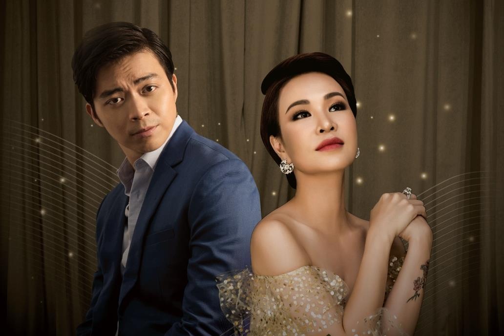 Uyen Linh - Lan Nha lan dau dung chung san khau sau Vietnam Idol 2010 hinh anh