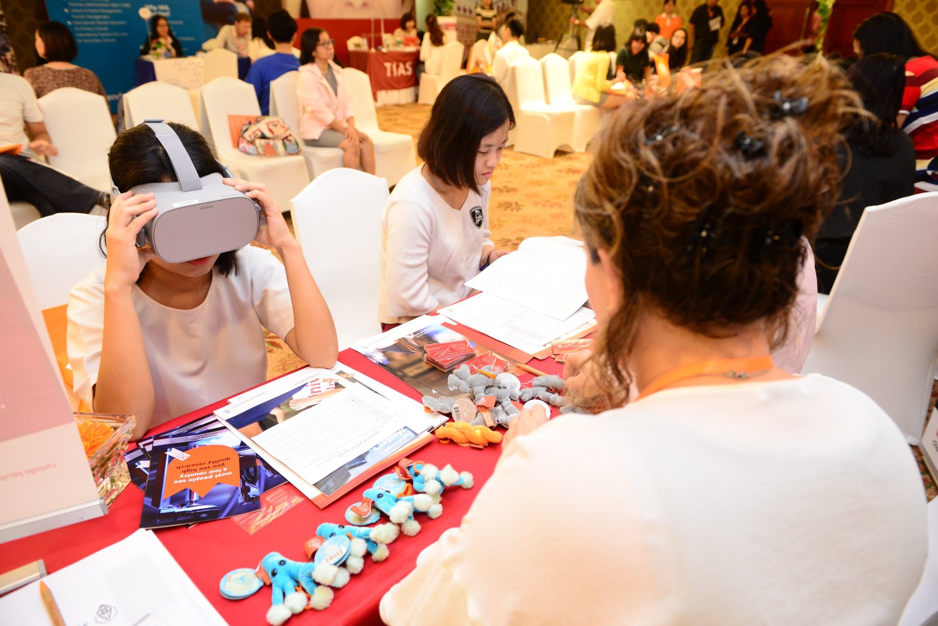 Ly do Ha Lan tro thanh diem den hap dan du hoc sinh hinh anh