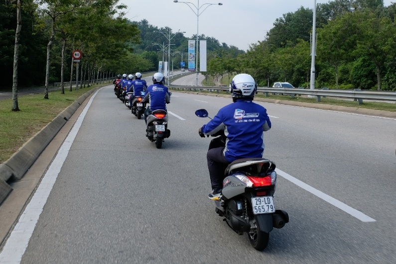 Yamaha ảnh 2 Yamaha anh 2