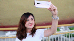 Danh gia nhanh Reno2 va Reno2 F - 4 camera sau, zoom 20x hinh anh