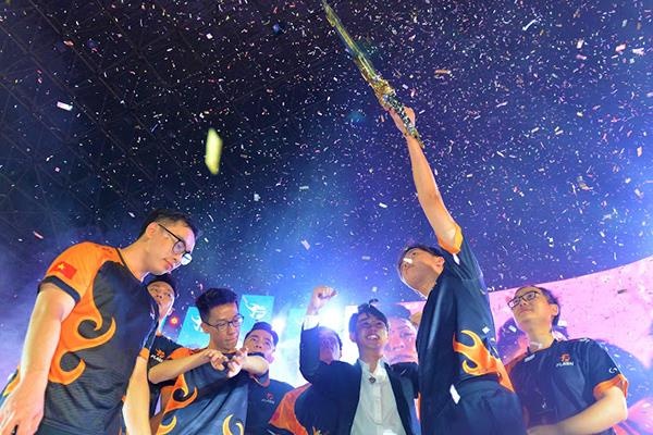 Tu chung ket giai Lien Quan Mobile toi tin hieu vui cua eSport VN hinh anh