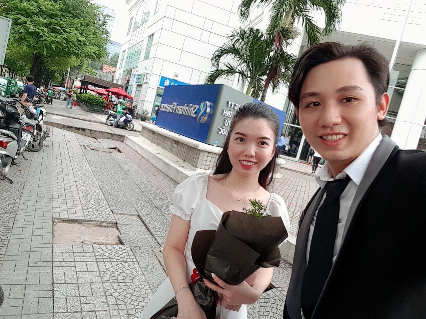 grande  ảnh 1 grande anh 1