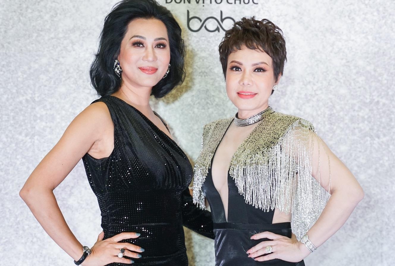 Ky Duyen dien dam sequin, Minh Tuyet rang ro den chuc mung Viet Huong hinh anh