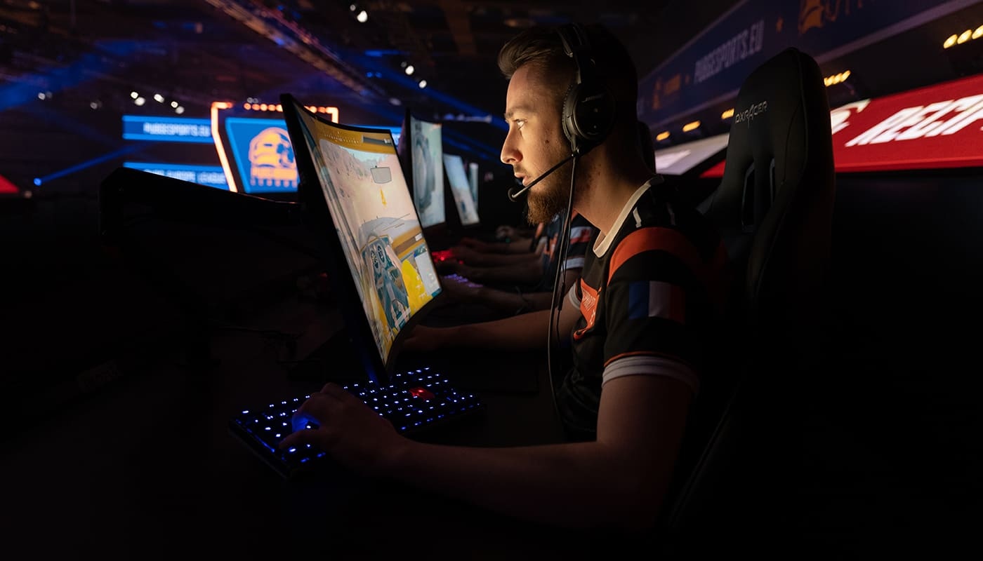 màn hình Samsung CRG5 ảnh 2 man hinh Samsung CRG5 anh 2