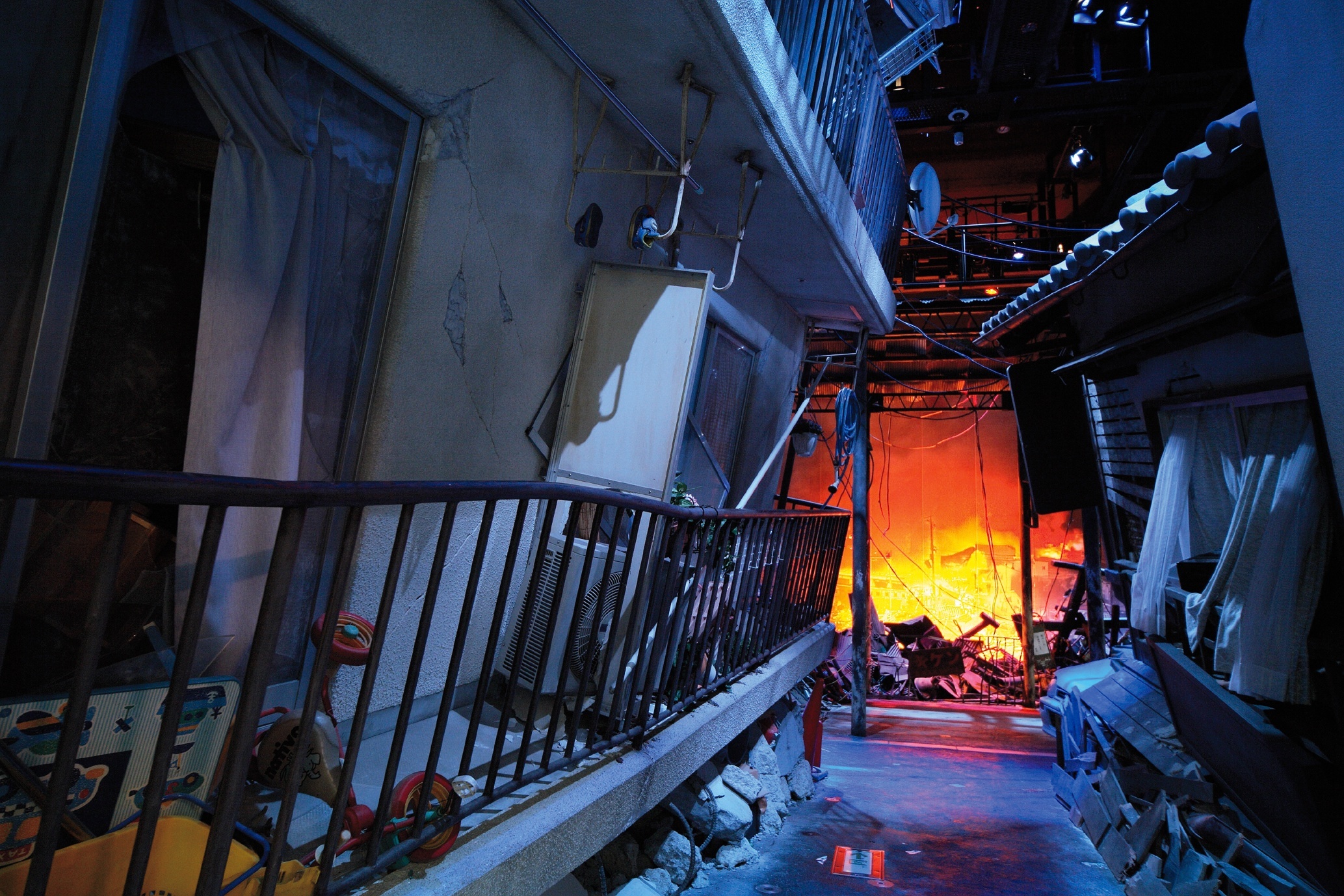 Trung tam Tuong lai Con nguoi va Phong chong thien anh 4