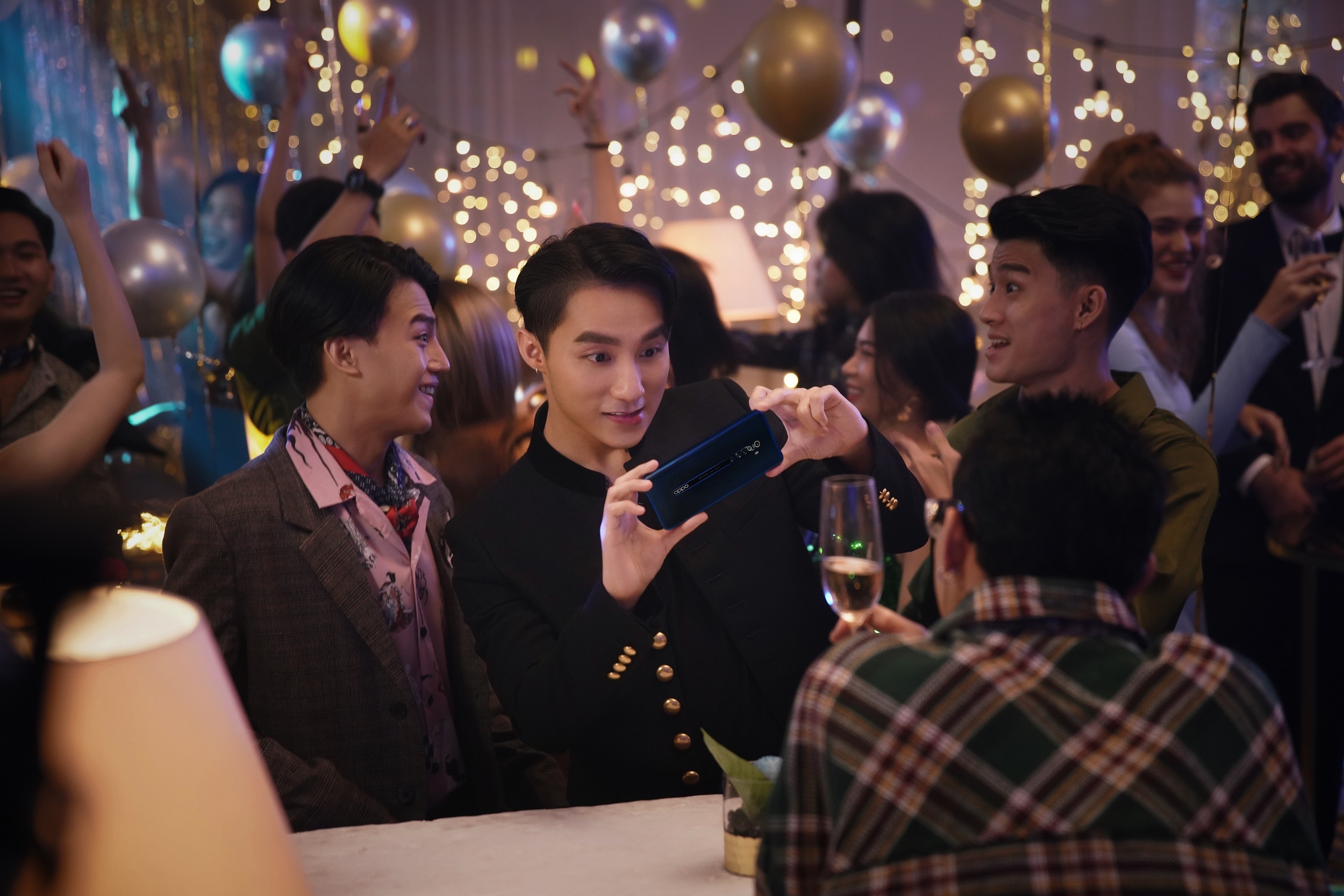 Oppo ảnh 3 Oppo anh 3