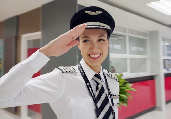 Hoa hau Hoan vu Thai Lan: 'So voi vuong mien, buong lai moi la uoc mo' hinh anh