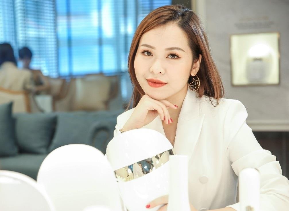 Thiet bi cham soc da cao cap - mon qua cho phai dep dip 20/10 hinh anh