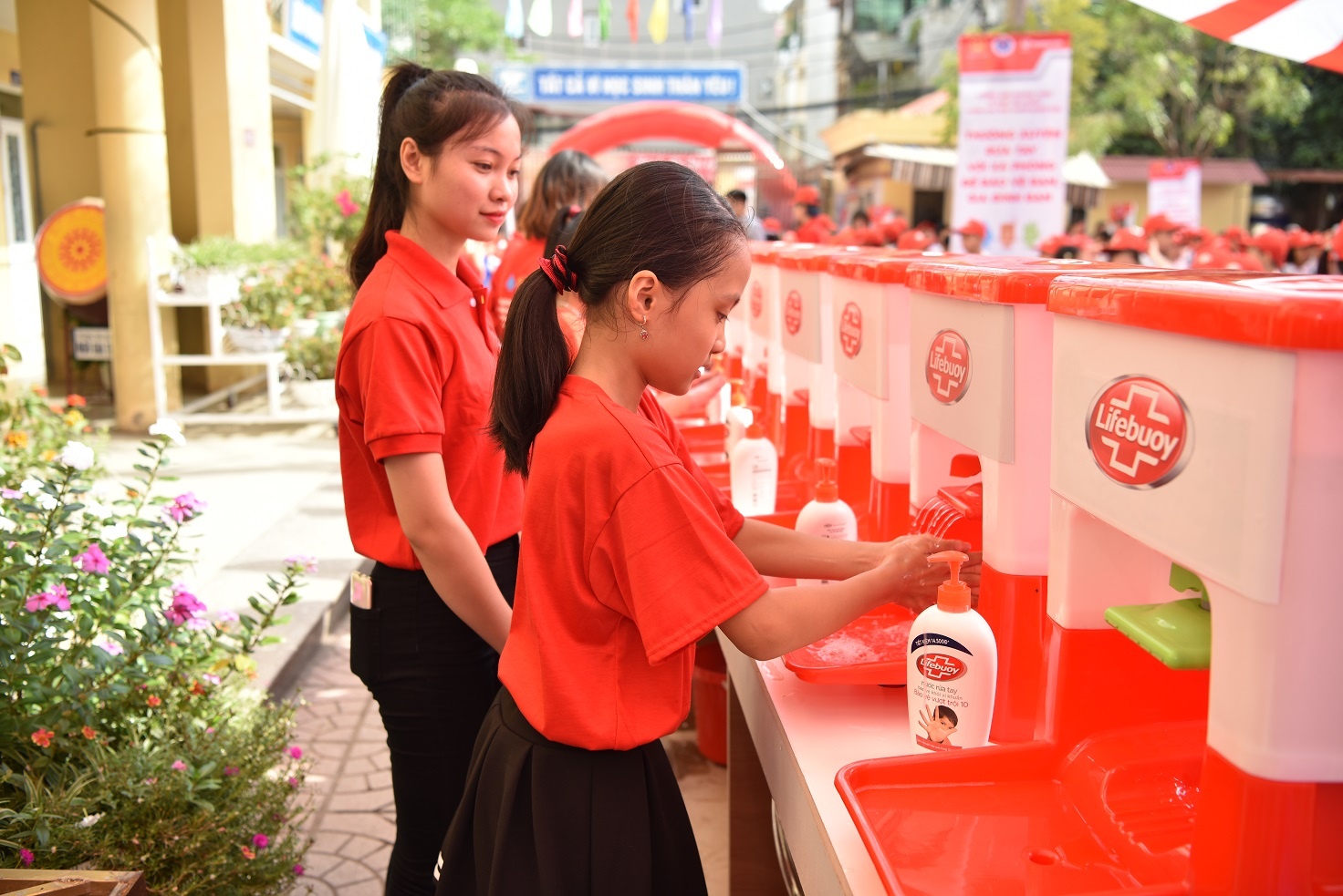 Rua tay thuong xuyen giup 30 trieu nguoi Viet tranh benh truyen nhiem hinh anh