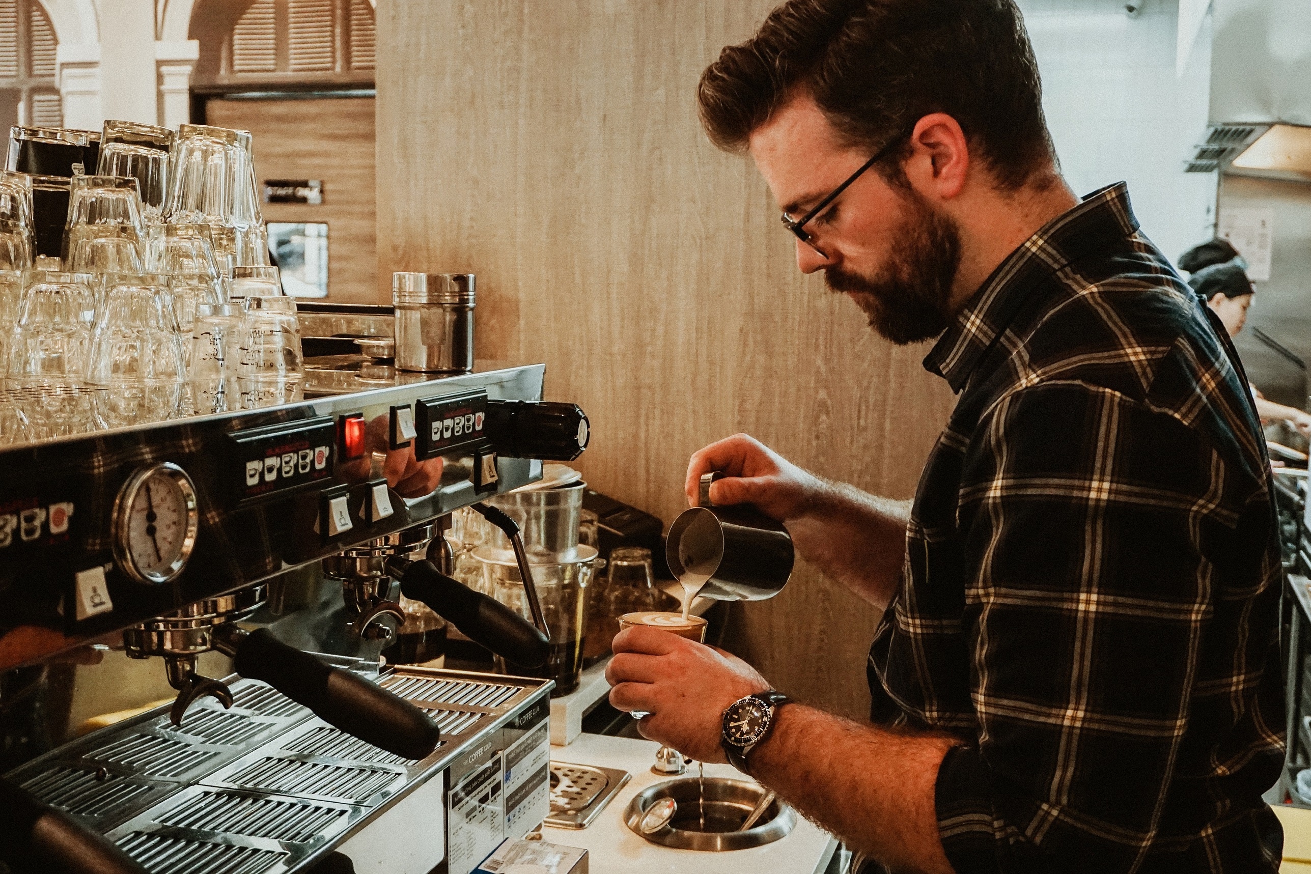 Chuyen gia ca phe: ‘Dieu quan trong giu chan khach hang la chat luong’ hinh anh