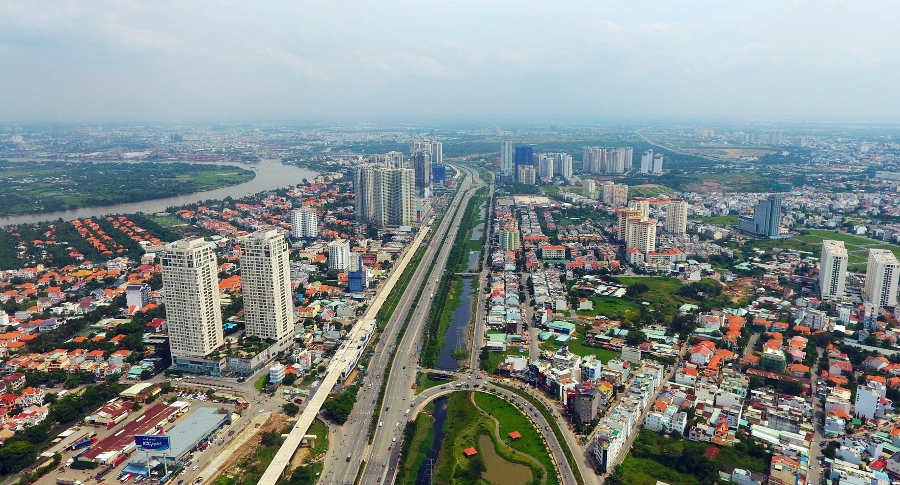 Co 1 ty dong nen mua nha dat o khu vuc nao lan can TP.HCM? hinh anh