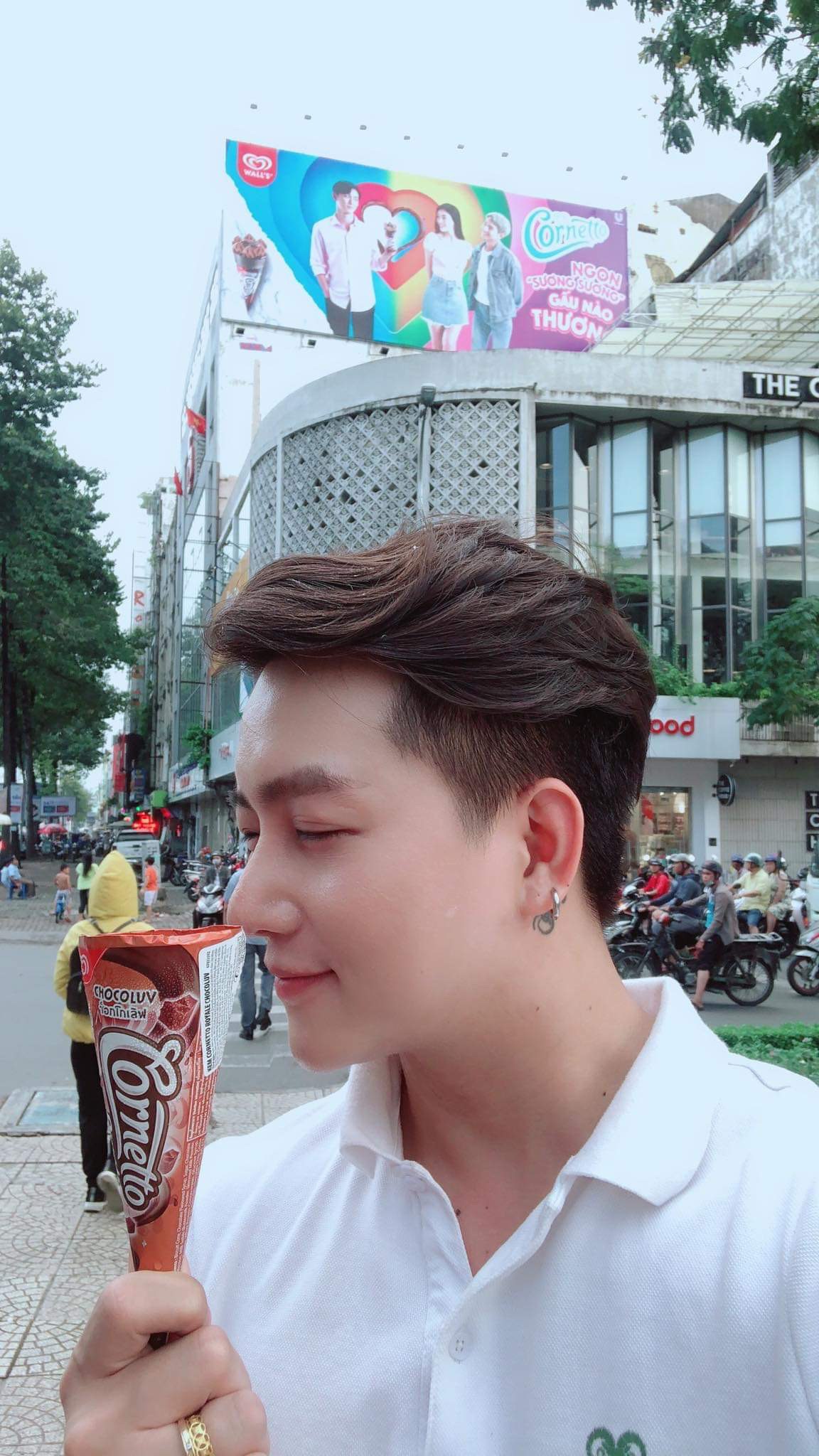 Cornetto chocolate hạnh nhân ảnh 4 Cornetto chocolate hanh nhan anh 4