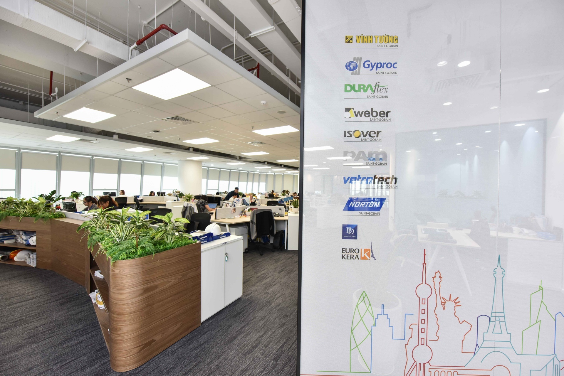 van phong trieu USD anh 15