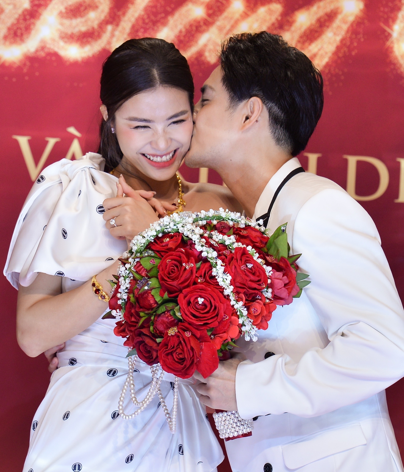 tuan le trang suc anh 2