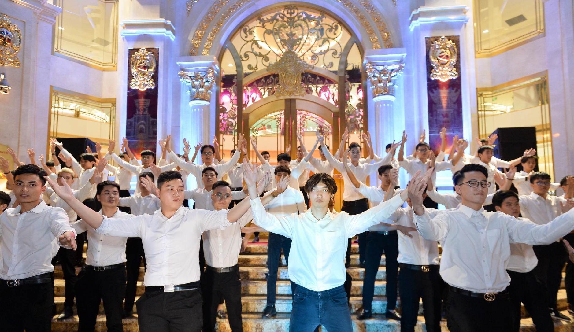 tuan le trang suc anh 5