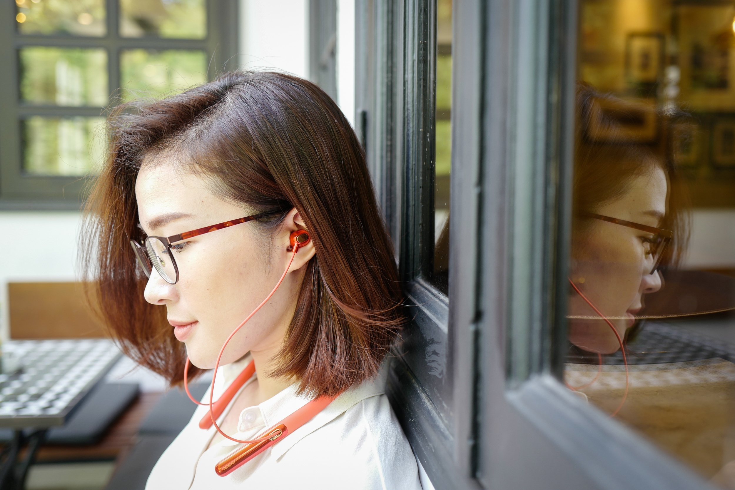 Ngoai Reno2 va Reno2 F, tai nghe Oppo Enco Q1 thu hut su chu y hinh anh