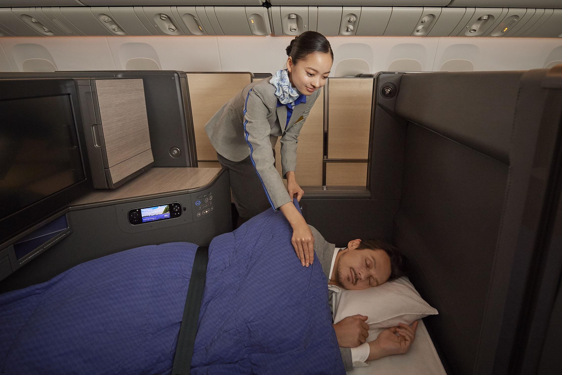 Nhung pham chat giup hang hang khong ANA duoc long hanh khach hinh anh