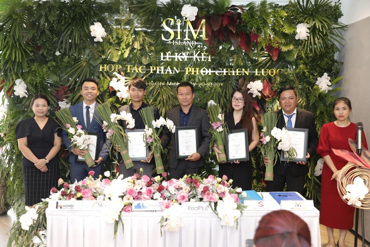 Công ty Cổ phần Xây dựng Hạ tầng và Đô thị Hà Nội ảnh 2 Cong ty Co phan Xay dung Ha tang va Do thi Ha Noi anh 2