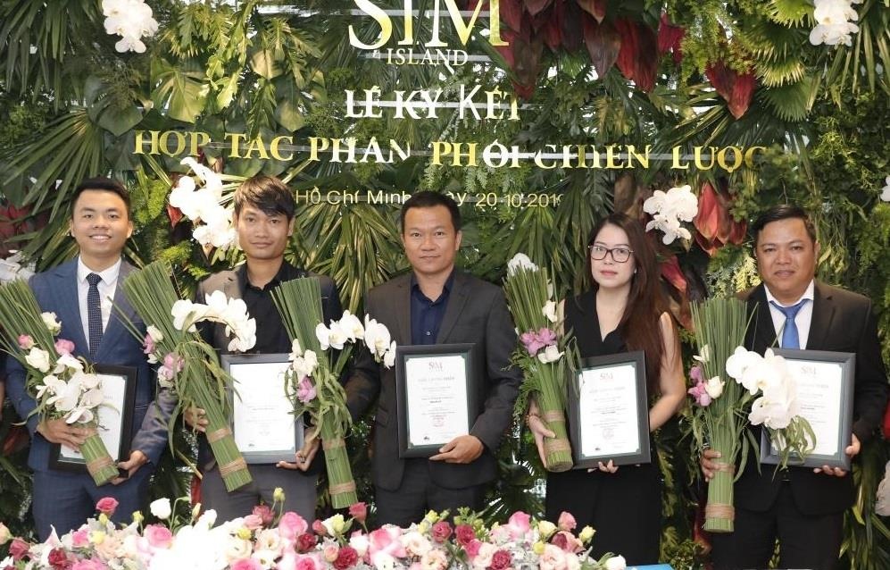 Sim Island khai truong van phong kinh doanh tai TP.HCM hinh anh