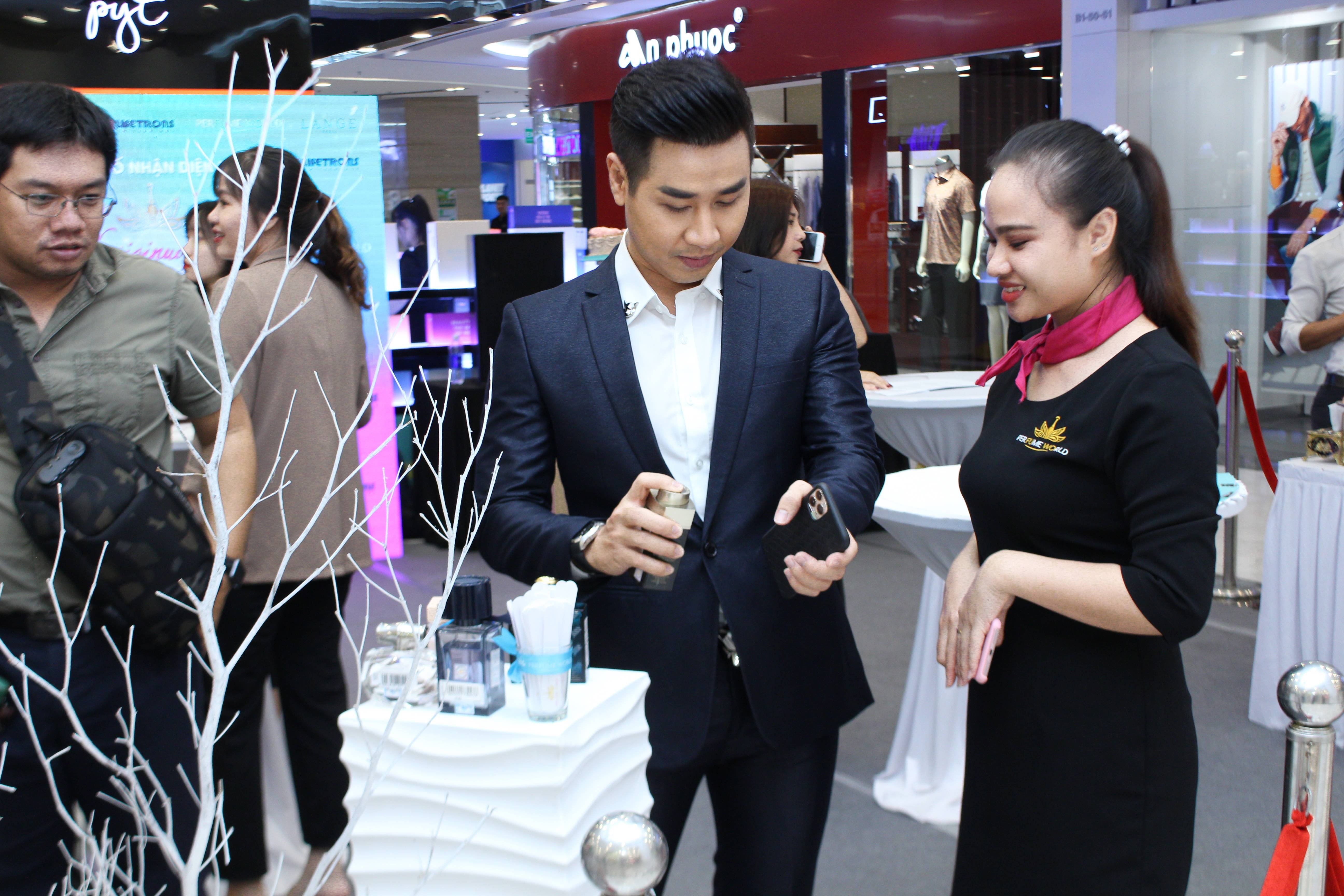 Thế Giới Nước Hoa ảnh 3 The Gioi Nuoc Hoa anh 3