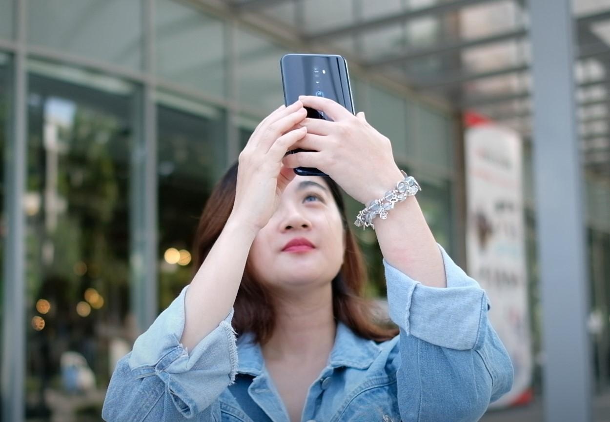 Oppo Reno2 co quay video chong rung tot nhu quang cao? hinh anh