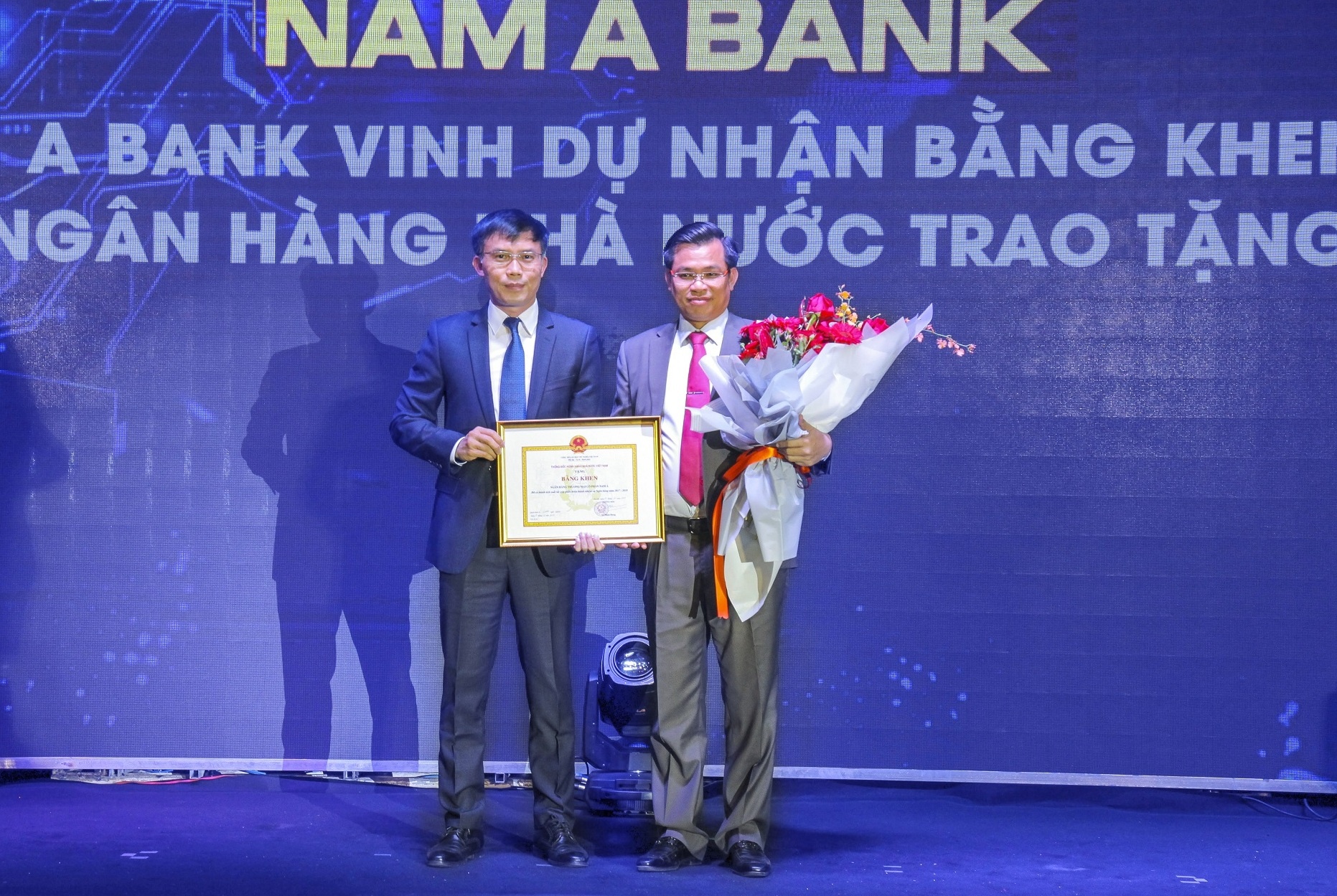 Nam A Bank anh 1