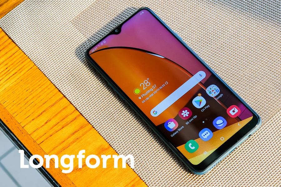 Smartphone pho thong phai co nhung dieu nay moi chieu duoc nguoi dung hinh anh