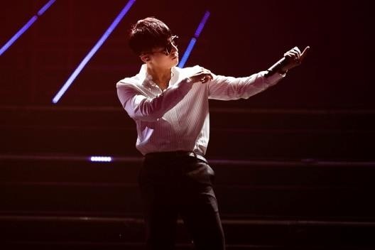 Son Tung M-TP, Toc Tien 'chill' het nac tai SVD My Dinh hinh anh