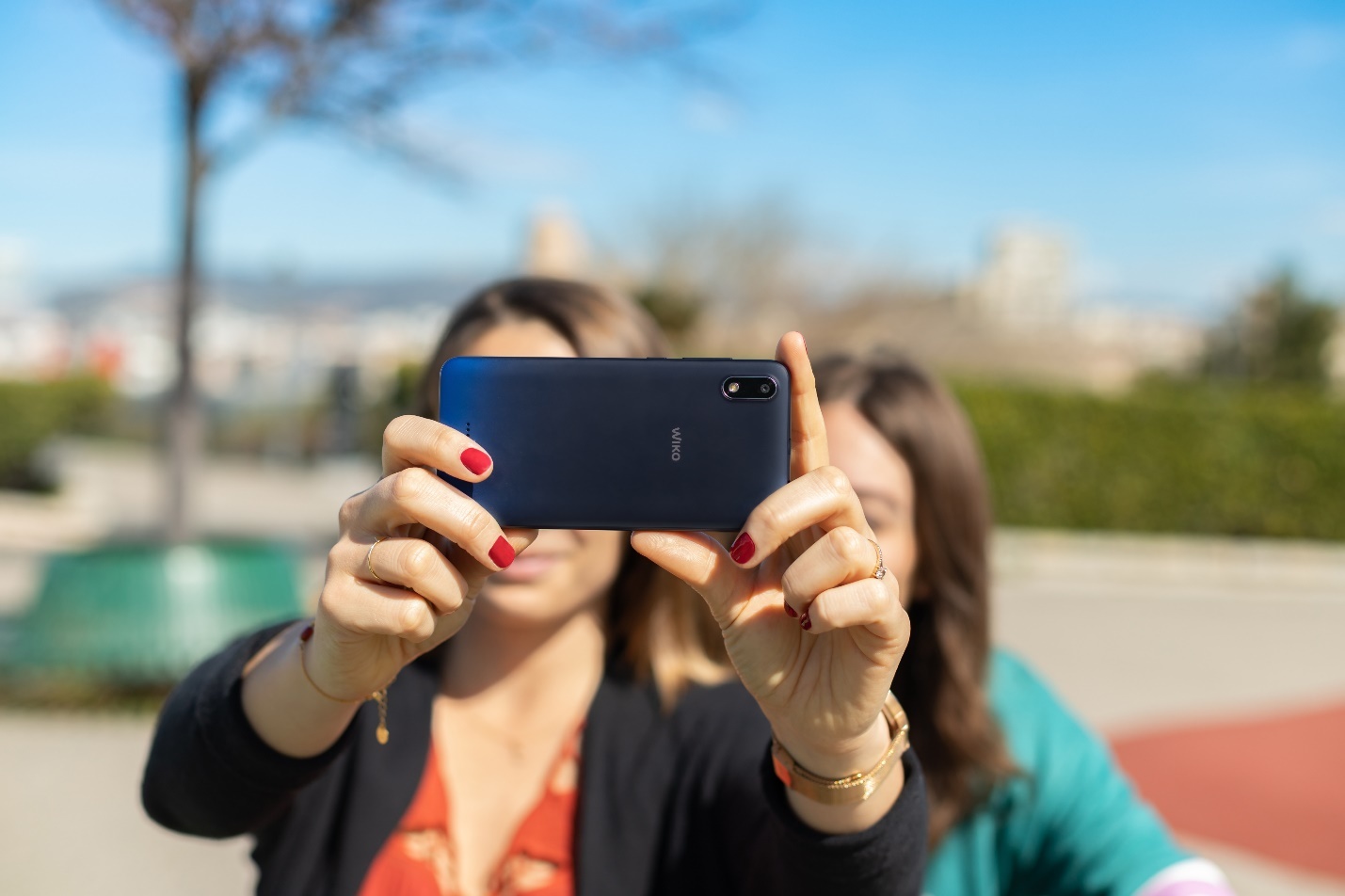 Wiko Y60 ảnh 2 Wiko Y60 anh 2