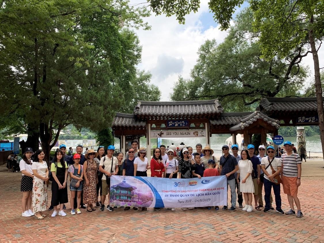 Blue Sky Viet Nam anh 2