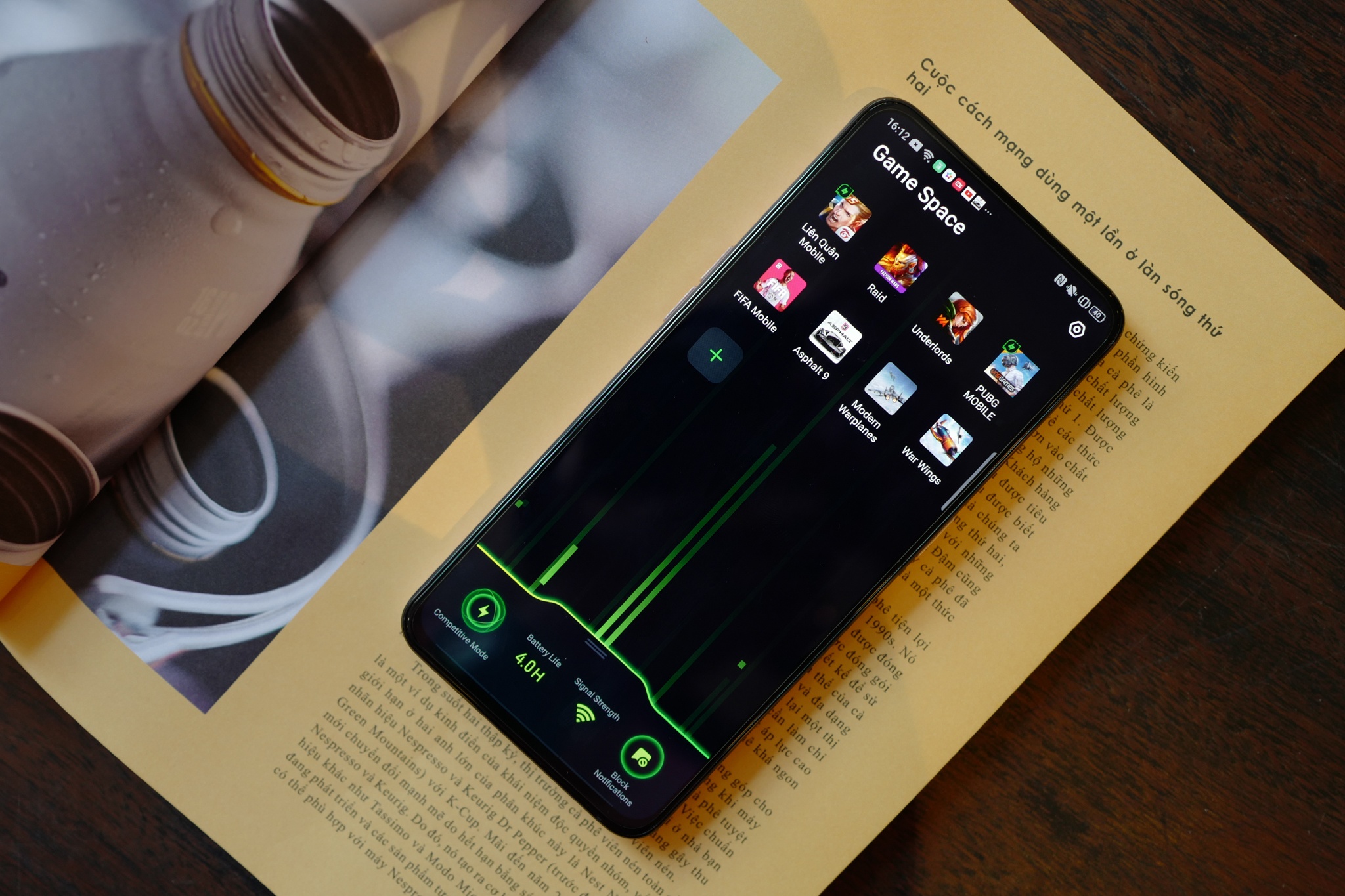 choi game tren Oppo Reno2 anh 2