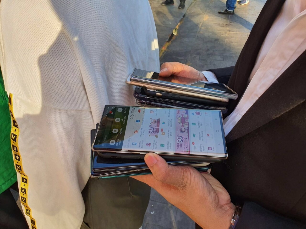 sieu hoan tien anh 9