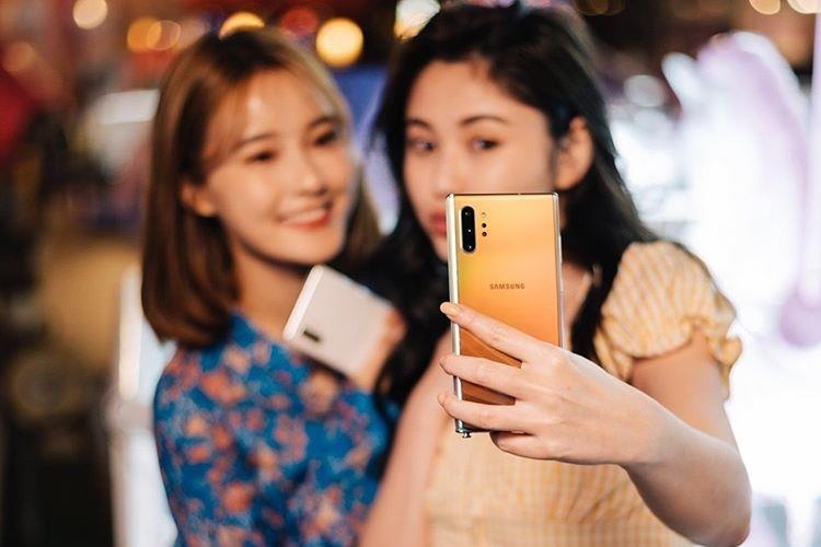 Smartphone nay xung dang la mon qua cho phai dep hinh anh