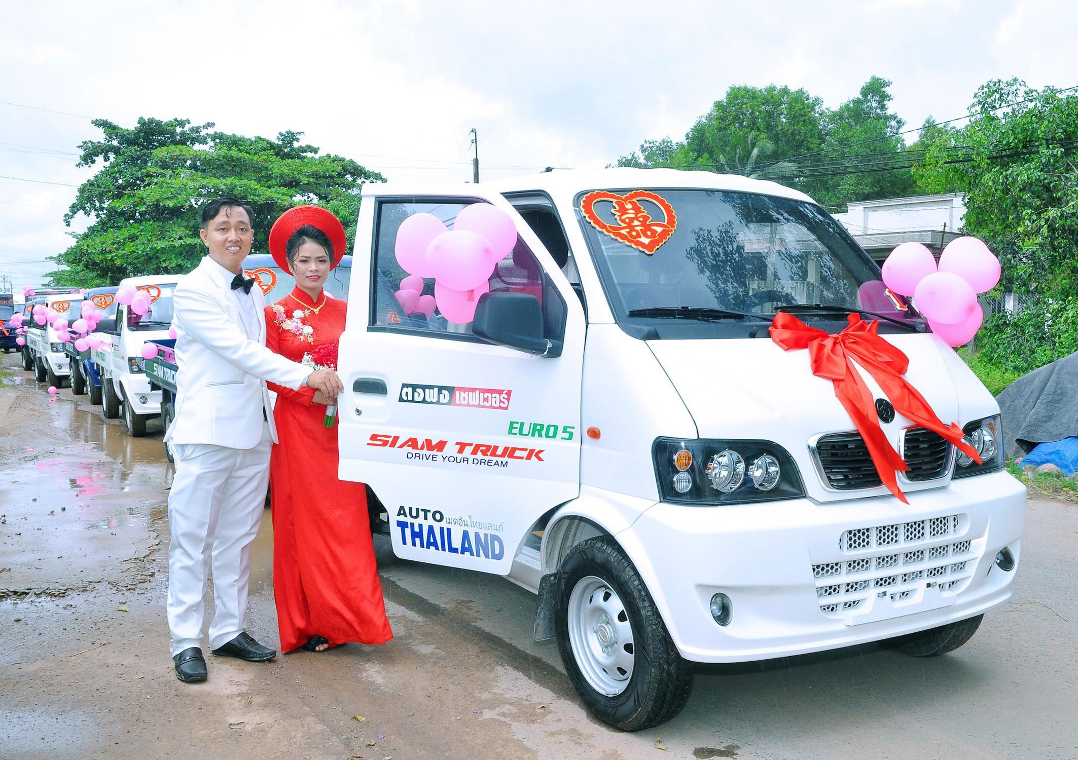 Chu re Tay Ninh 'choi lon' khi don dau bang doan xe tai Thai Lan hinh anh