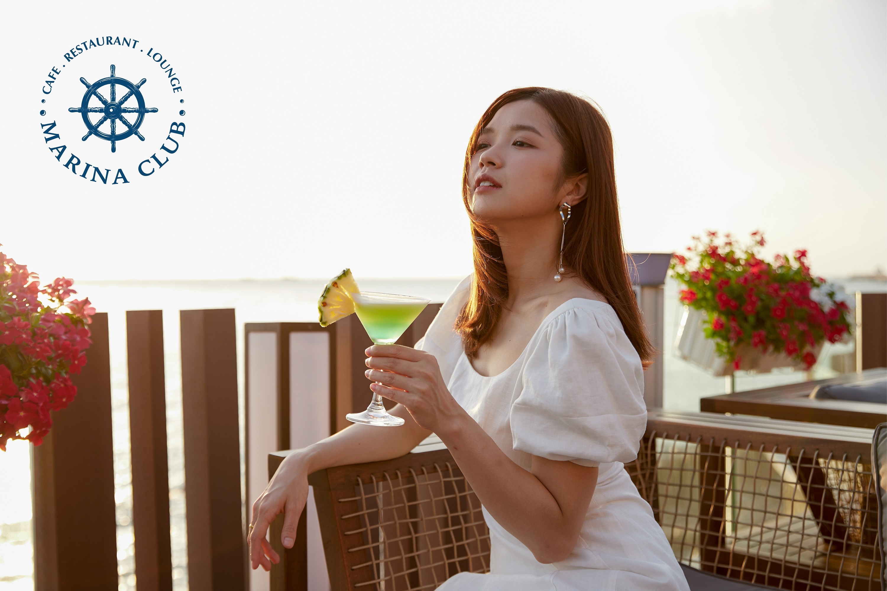 Nha hang Marina Club anh 14