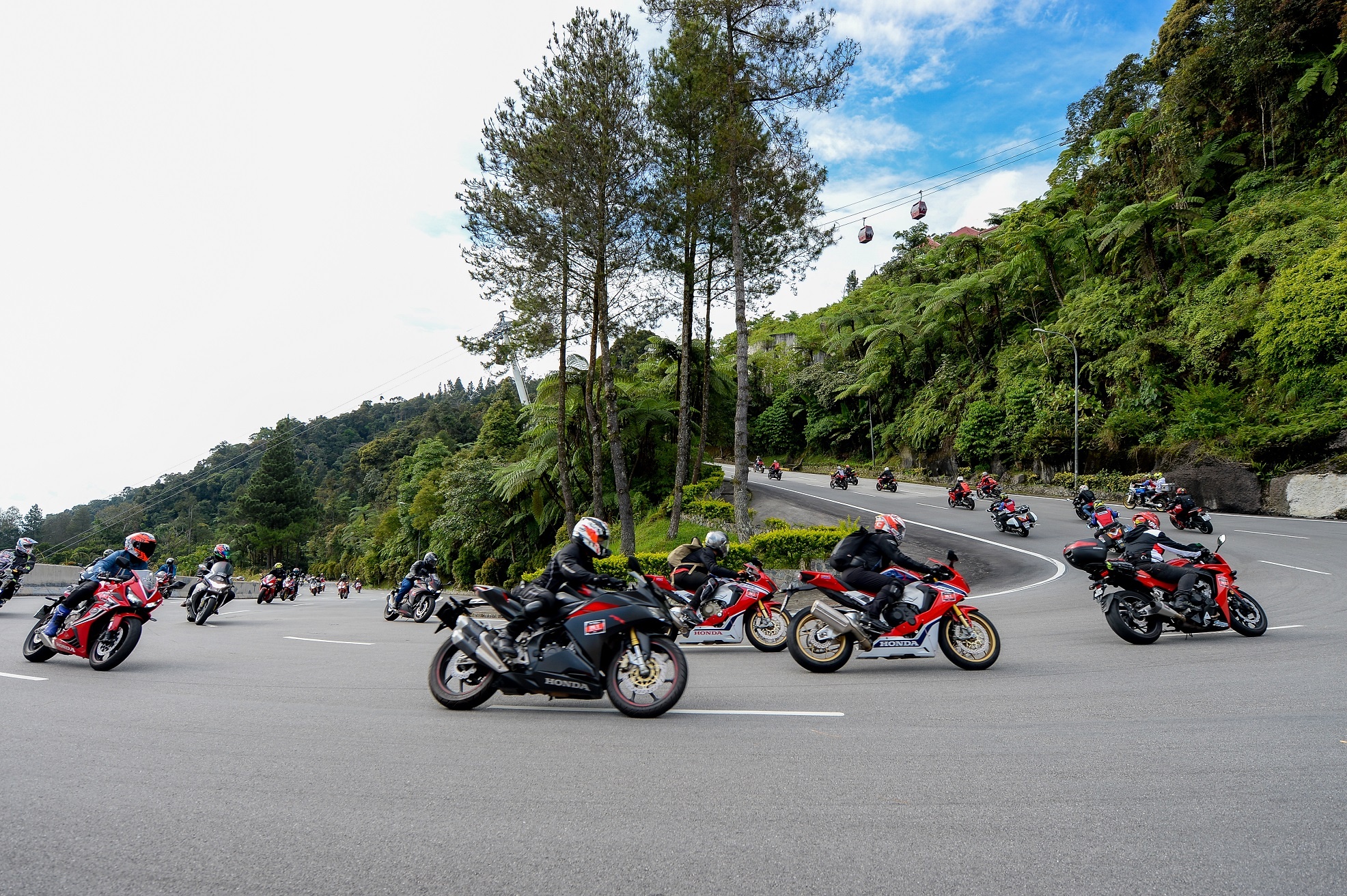 Tin do toc do chinh phuc thu thach 'Honda Asian Journey 2019 hinh anh