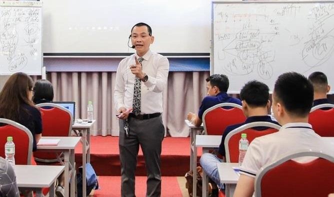 Hoc vien CEO to chuc khoa hoc chuyen giao quan tri doanh nghiep 4.0 hinh anh