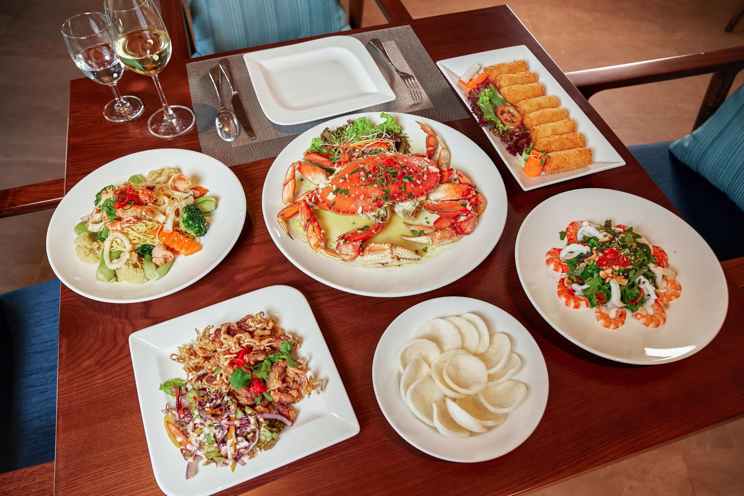 Nha hang Marina Club anh 5