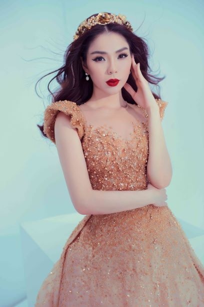 Lệ Quyên ảnh 1 Le Quyen anh 1
