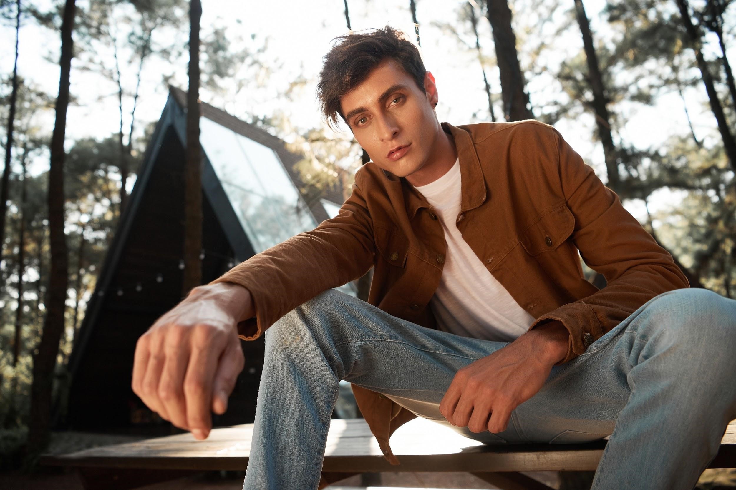 Nhung thiet ke ton vinh khoanh khac vinh cuu cua dan ong hinh anh