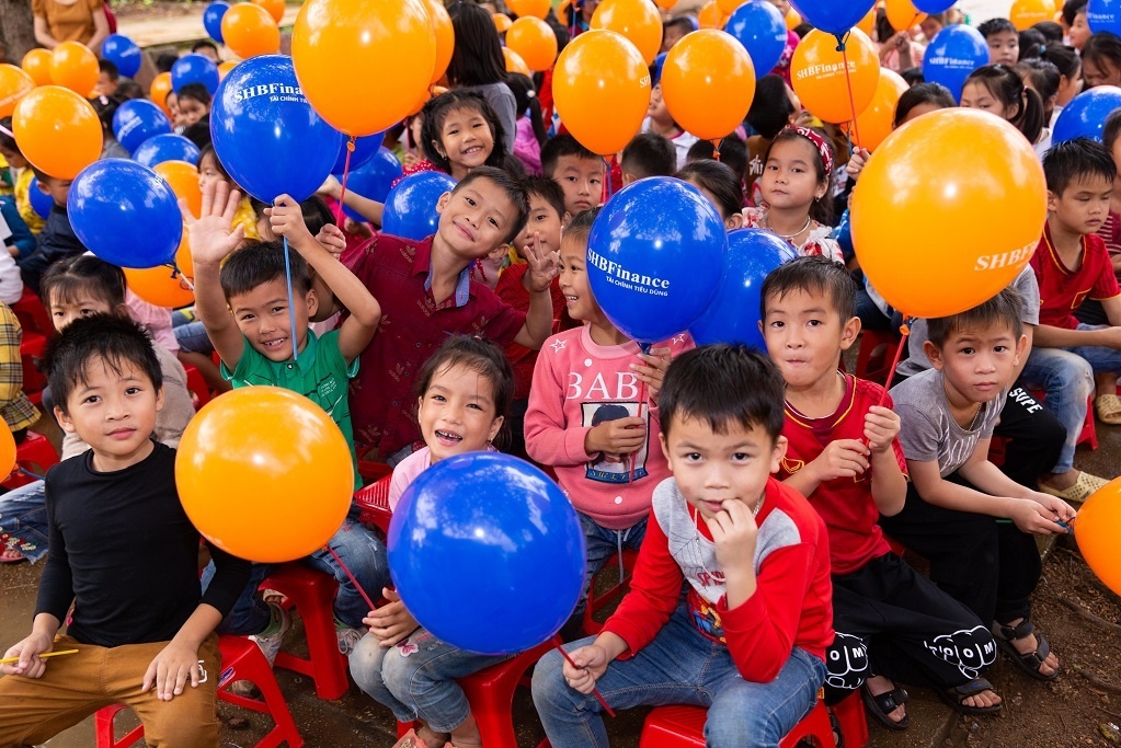 Chuong trinh 'Chong chong tre' tang hoc bong cho tre em ngheo hinh anh