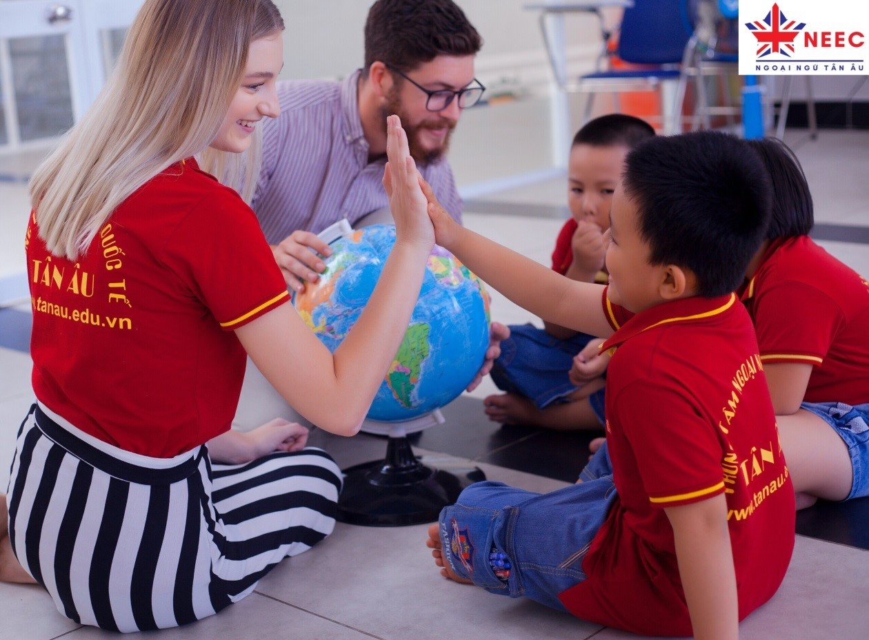 Trung tam ngoai ngu Tan Au anh 2